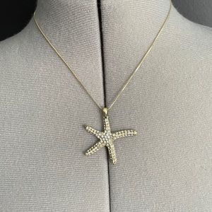 Starfish pendant necklace